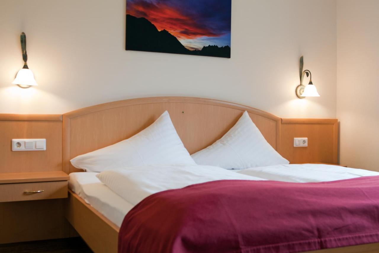 Hotel Truyenhof รีด อิม โอเบอร์อินน์ทาล ภายนอก รูปภาพ